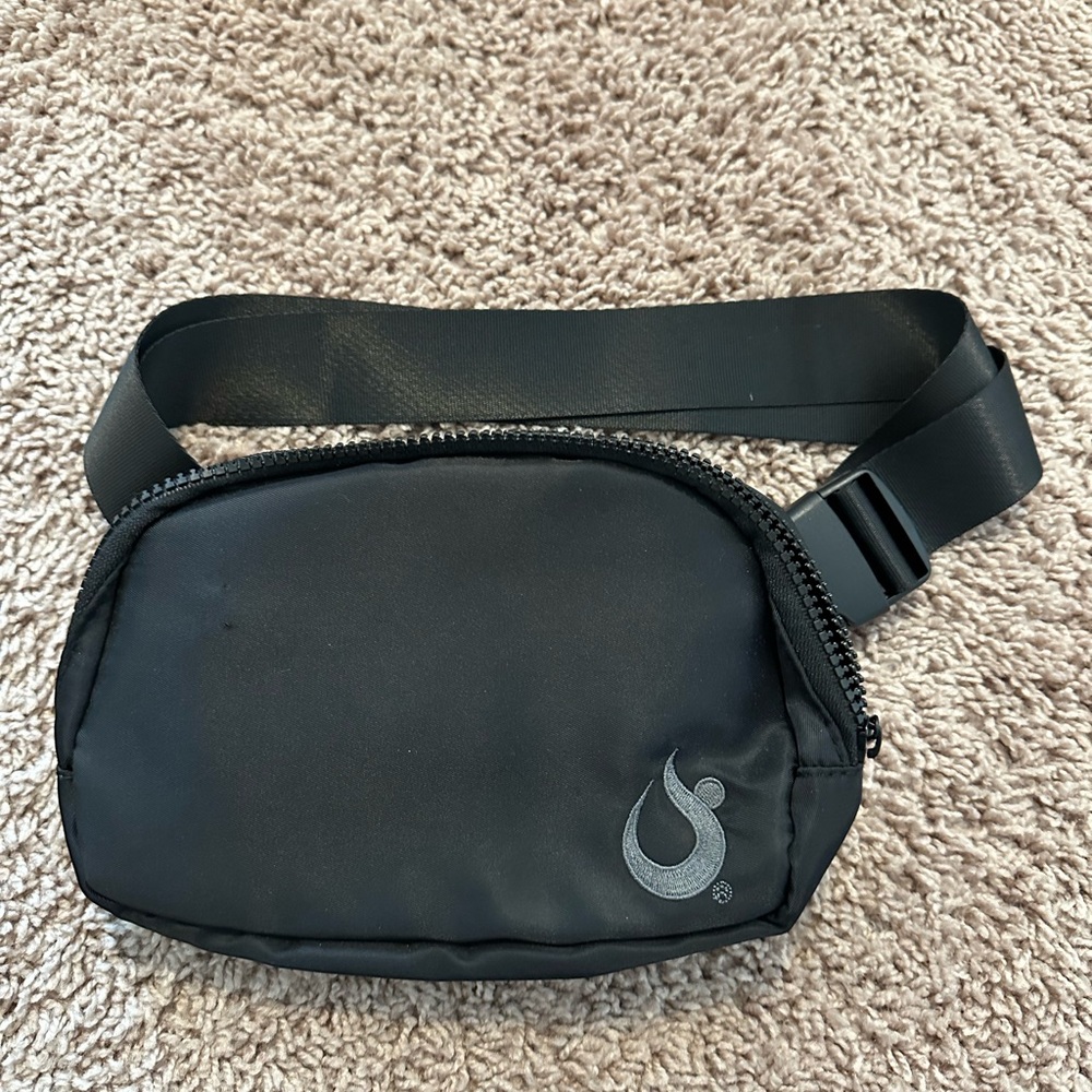 Brand new black HOTWORX belt bag